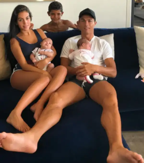 Cristiano Ronaldo Pictured With His Pregnant Girlfriend, Son And Newborn Twin